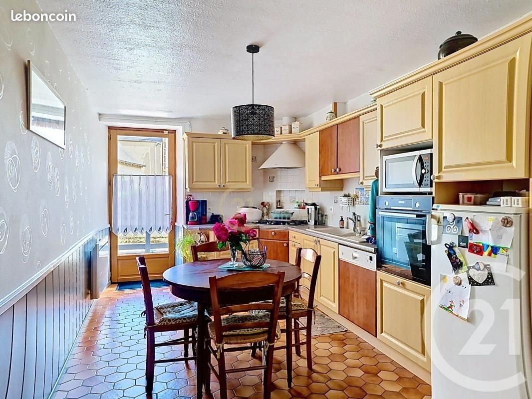 Maison à vendre, 145m², Montfort-sur-Meu