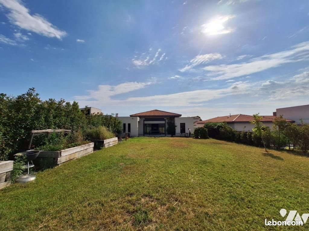 Maison à vendre, 127m², Ponteilla