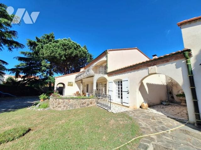 Maison à vendre, 239m², Saint-Féliu-d'Amont