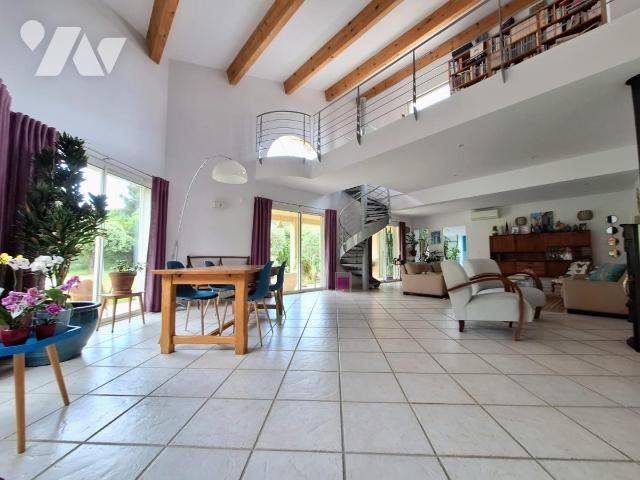 Maison à vendre, 364m², Laroque-des-Albères