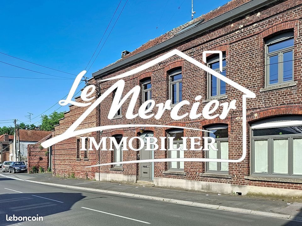 Maison à vendre, 232m², Crespin