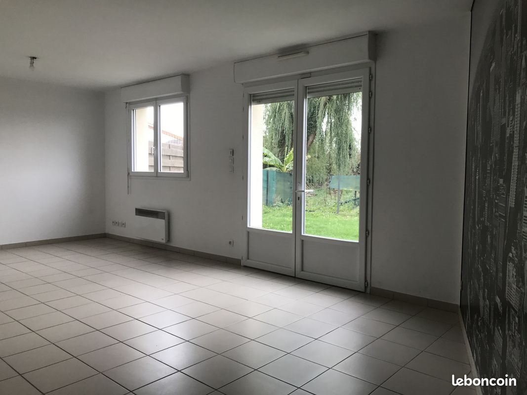 Maison à louer, 80m², Quarouble