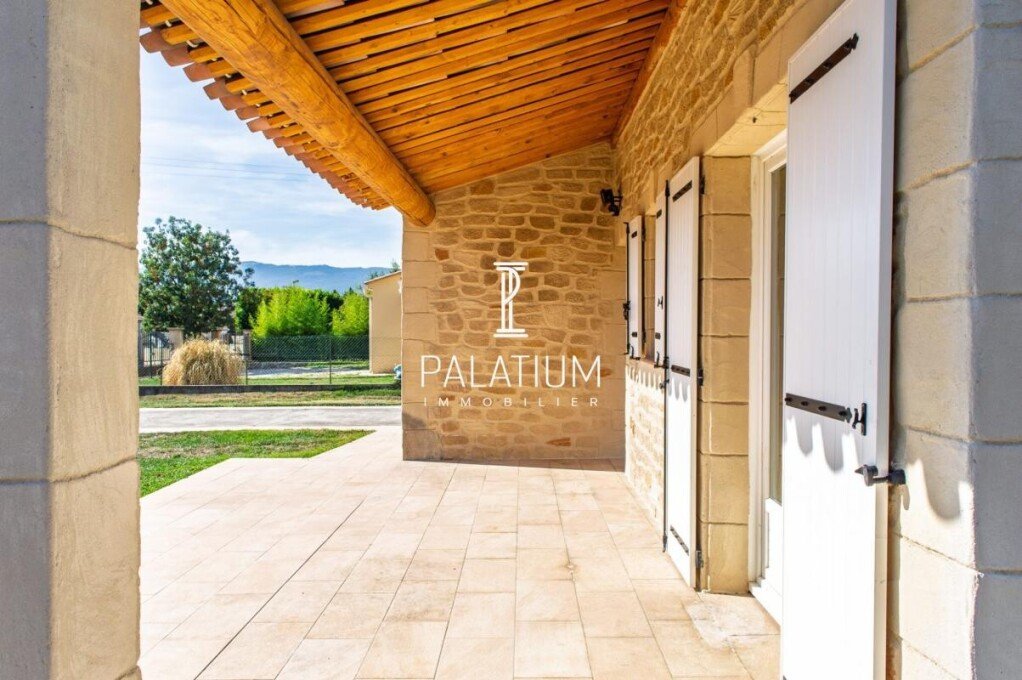 Maison à louer, 154m², Malijai