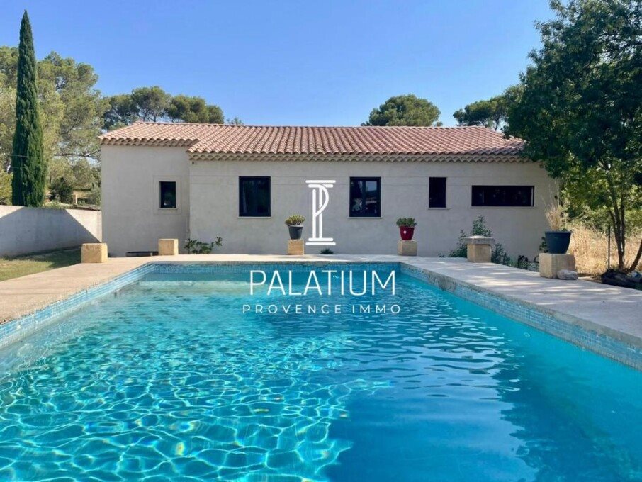 Maison à louer, 170m², La Barben
