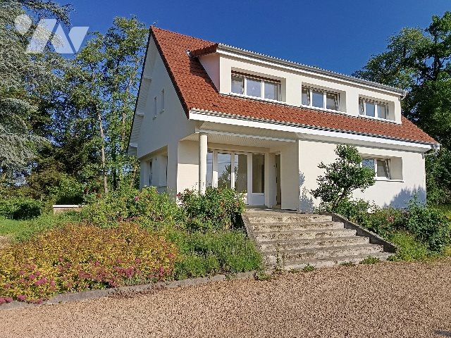 Maison à louer, 121m², Douzy