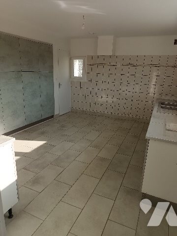 Maison à louer, 121m², Douzy