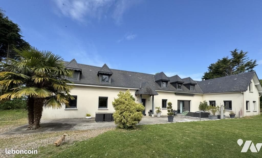 Maison à vendre, 275m², La Cerlangue