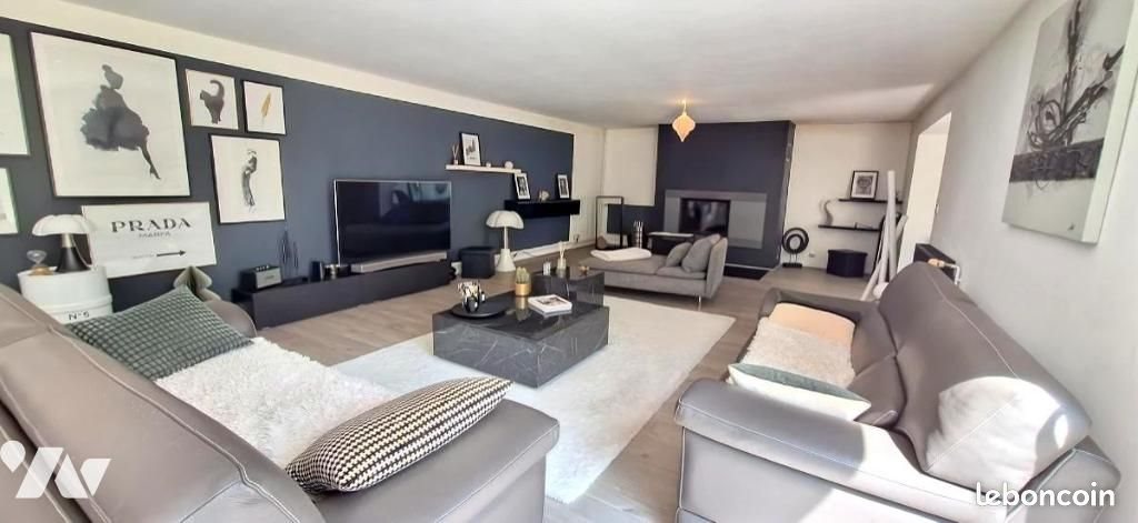 Maison à vendre, 275m², La Cerlangue
