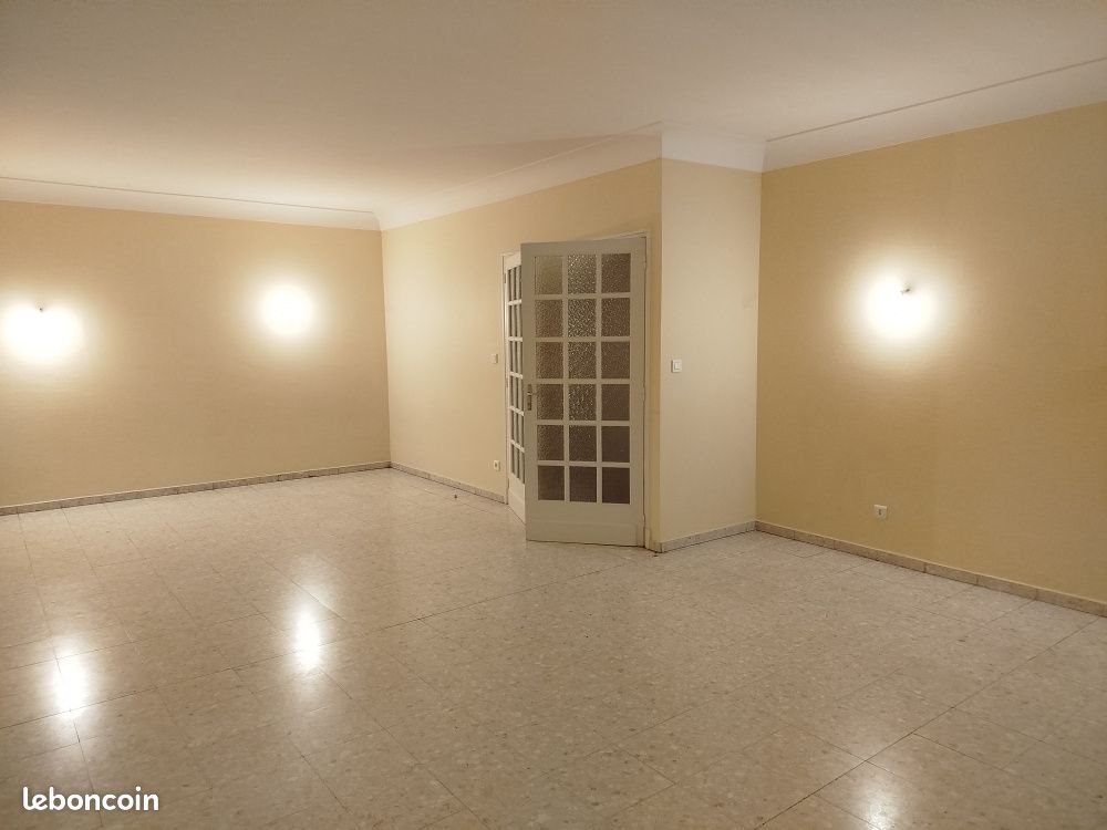 Appartement à louer, 130m², Moissac