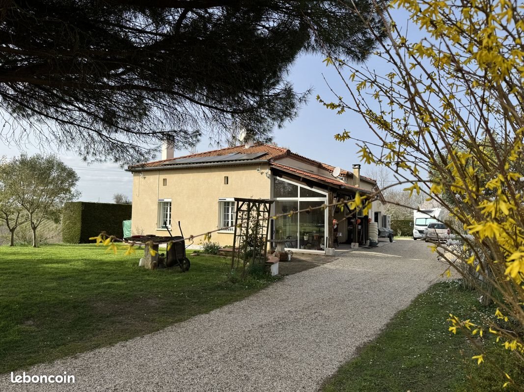 Maison à vendre, 159m², Montesquieu