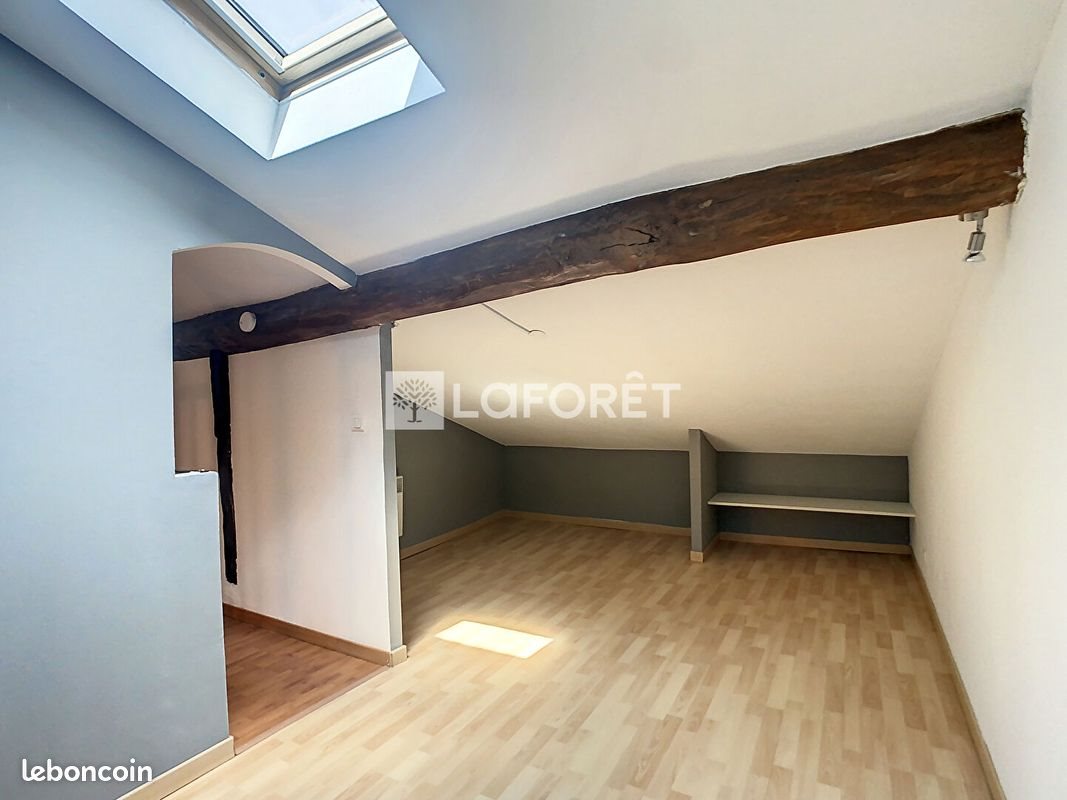 Maison à louer, 91m², Bourret