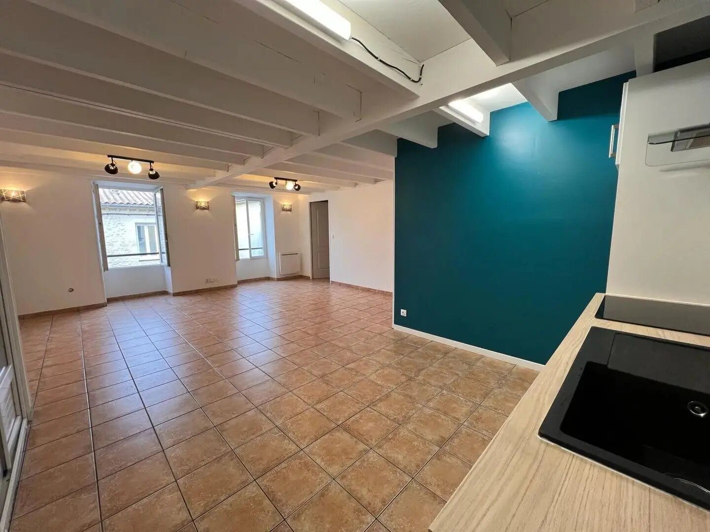 Appartement à louer, 59m², Rauzan