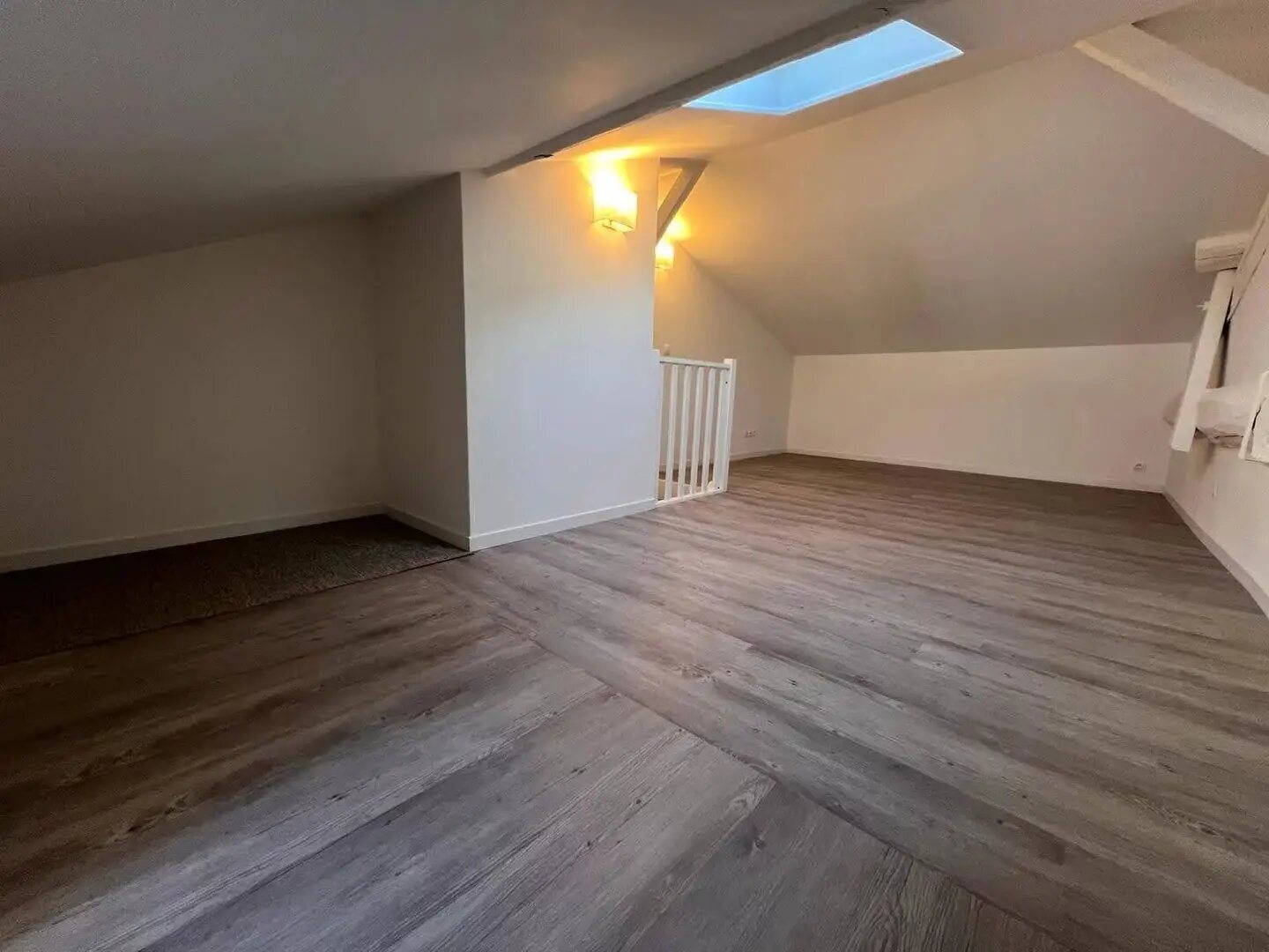 Appartement à louer, 59m², Rauzan