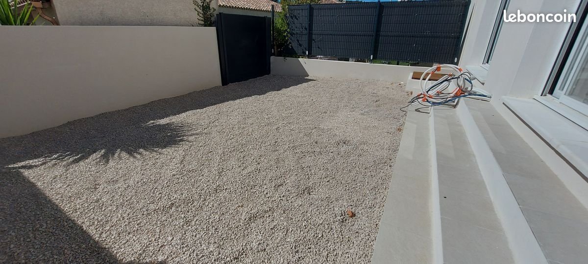 Maison à louer, 112m², Clarensac