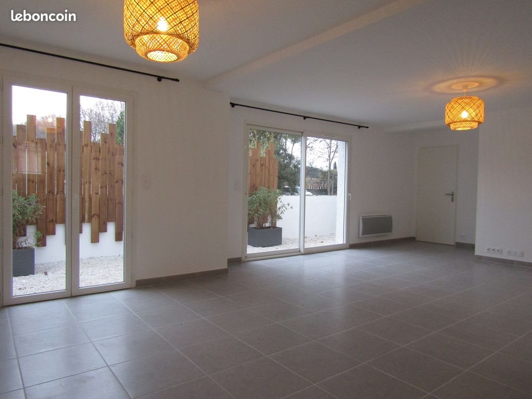Maison à louer, 92m², Le Cailar