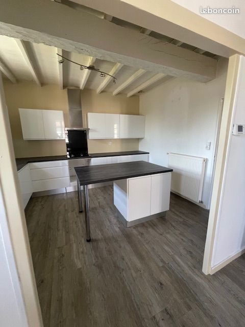 Maison à louer, 909m², Condrieu