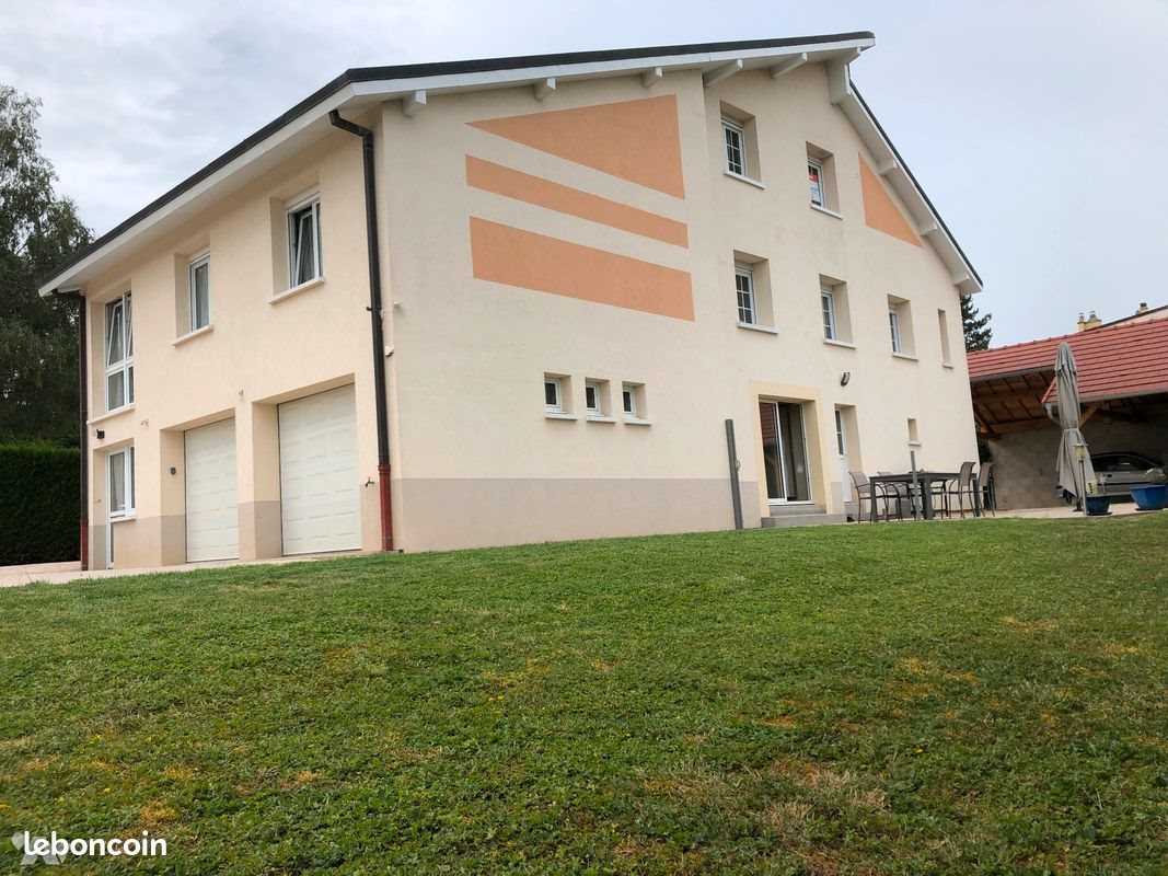 Maison à vendre, 267m², Bourmont-entre-Meuse-et-Mouzon
