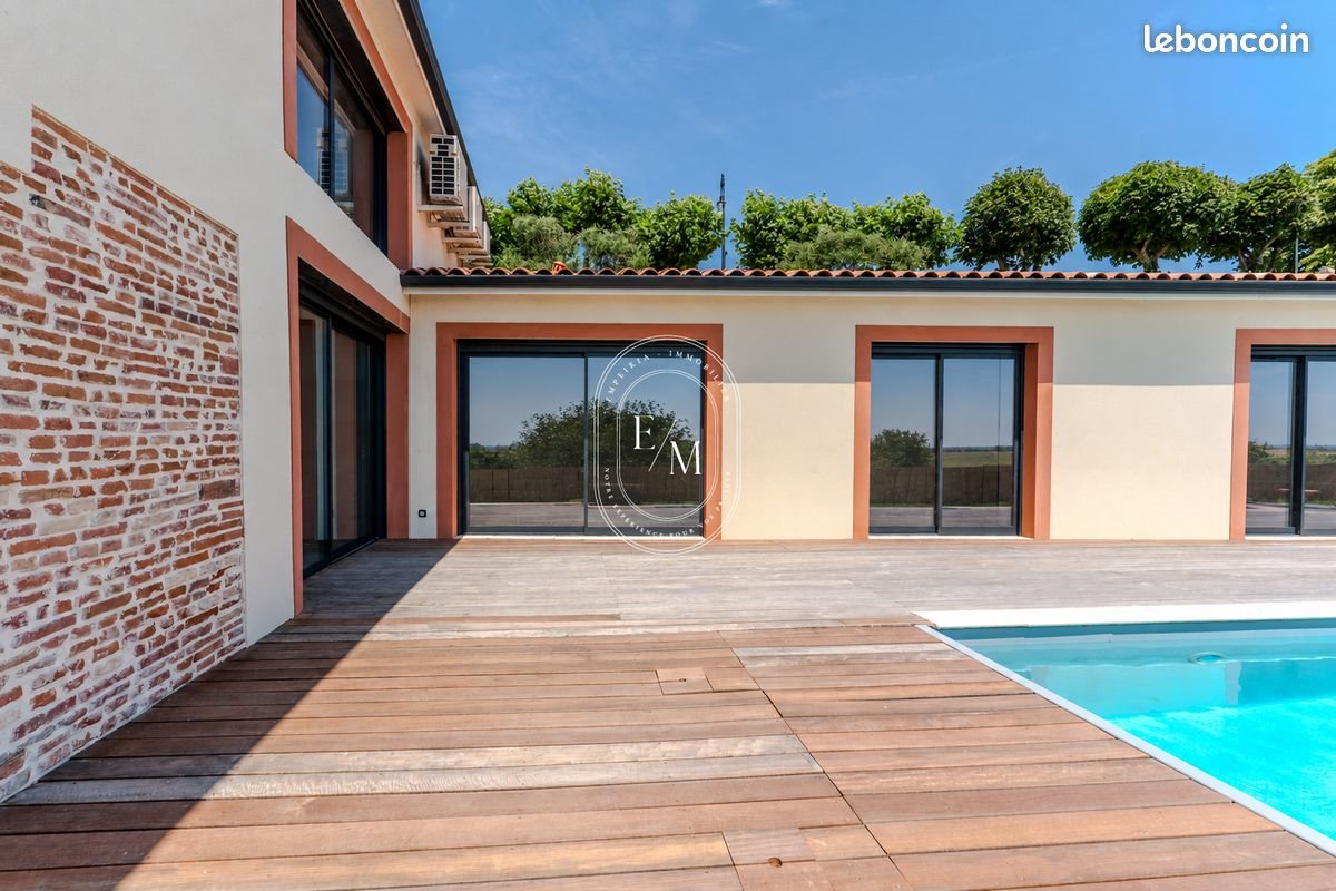 Maison à vendre, 189m², Montjoire