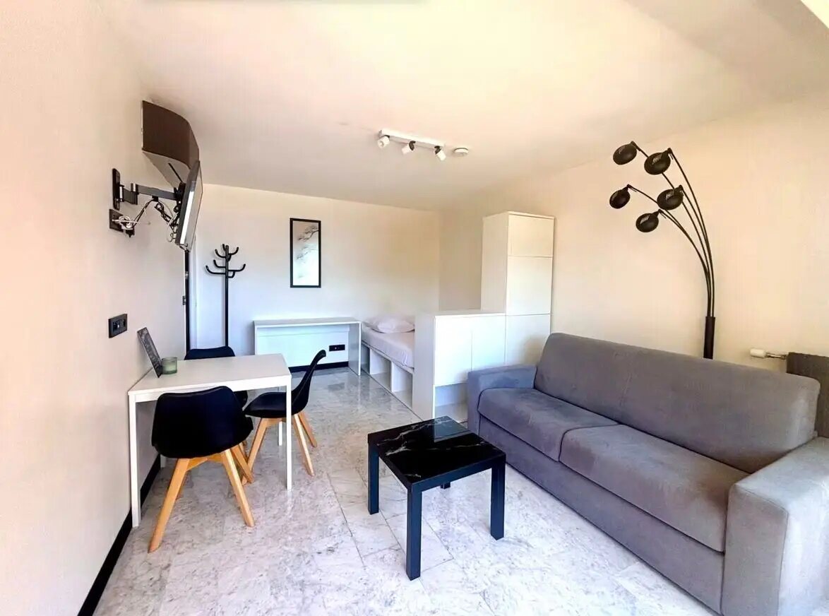 Appartement à louer, 27m², Nice