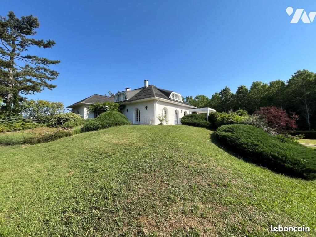 Maison à vendre, 289m², Saint-Barthélemy-de-Vals