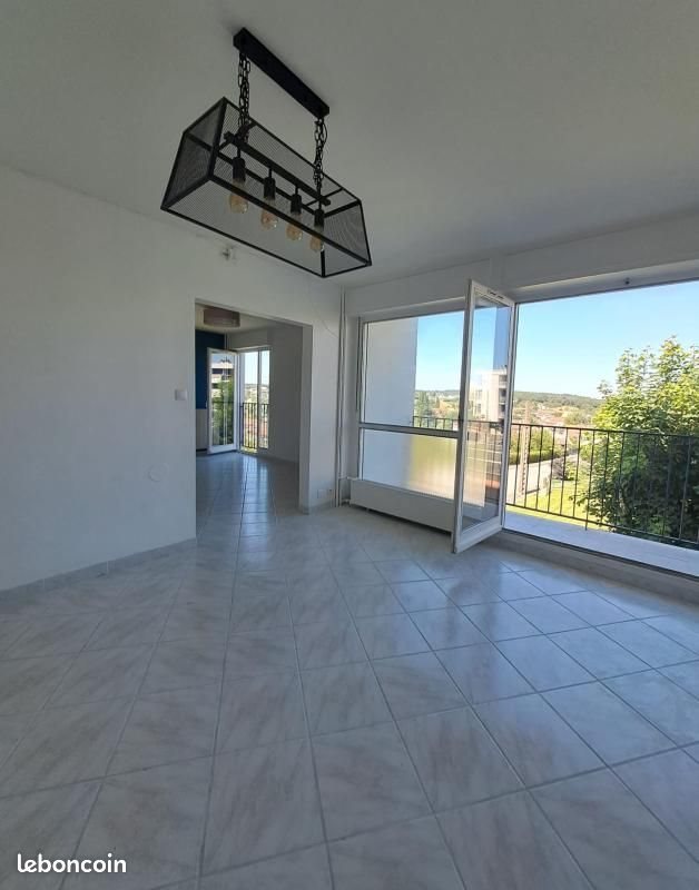 Appartement à louer, 95m², Grand-Charmont