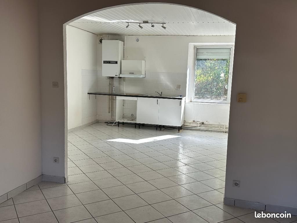 Appartement à louer, 58m², Pont-de-Roide