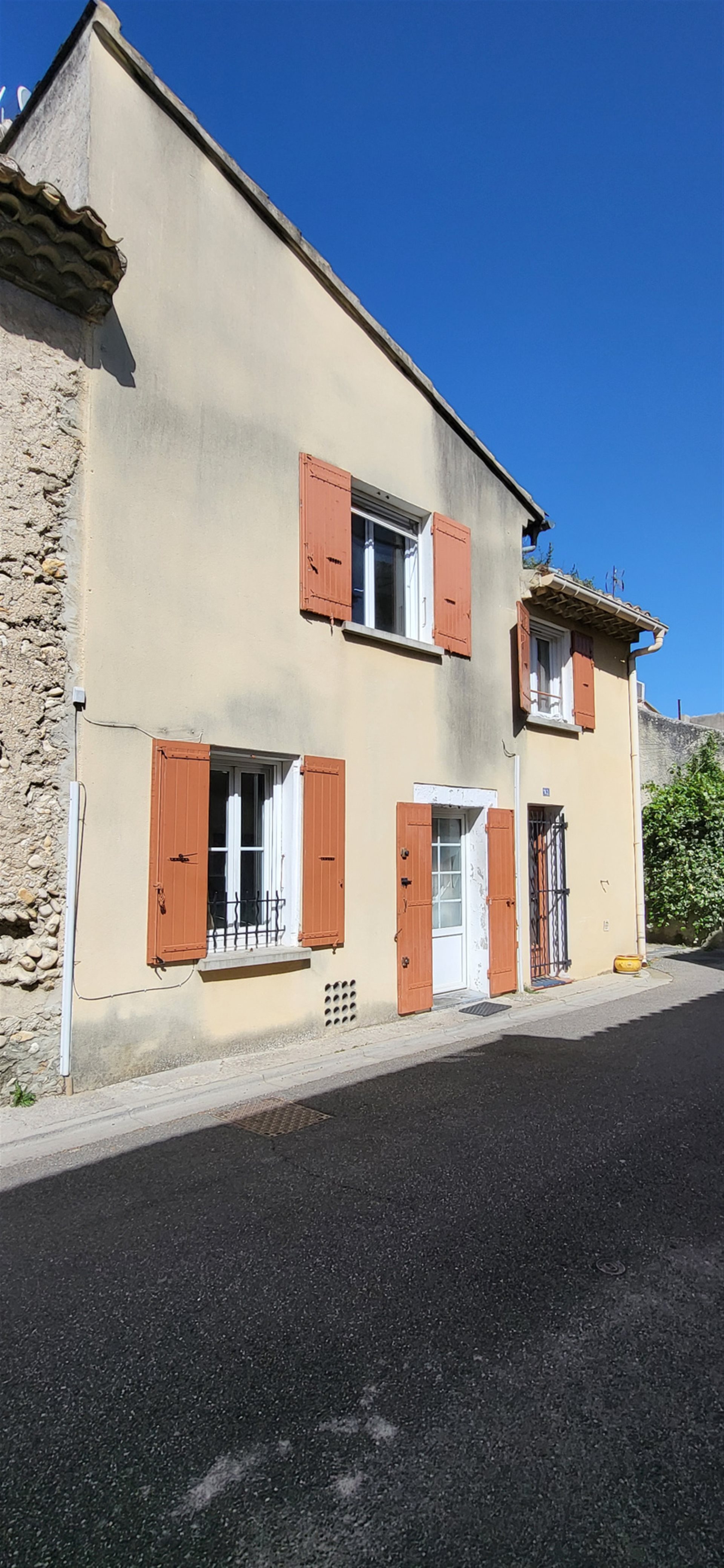 Maison à vendre, 72m², Violès