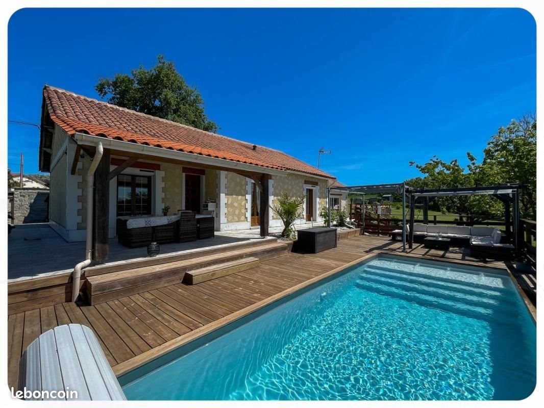 Maison à vendre, 110m², Mensignac