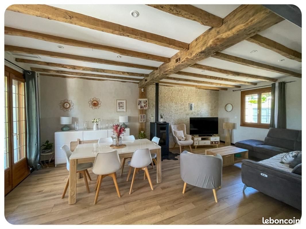 Maison à vendre, 110m², Mensignac