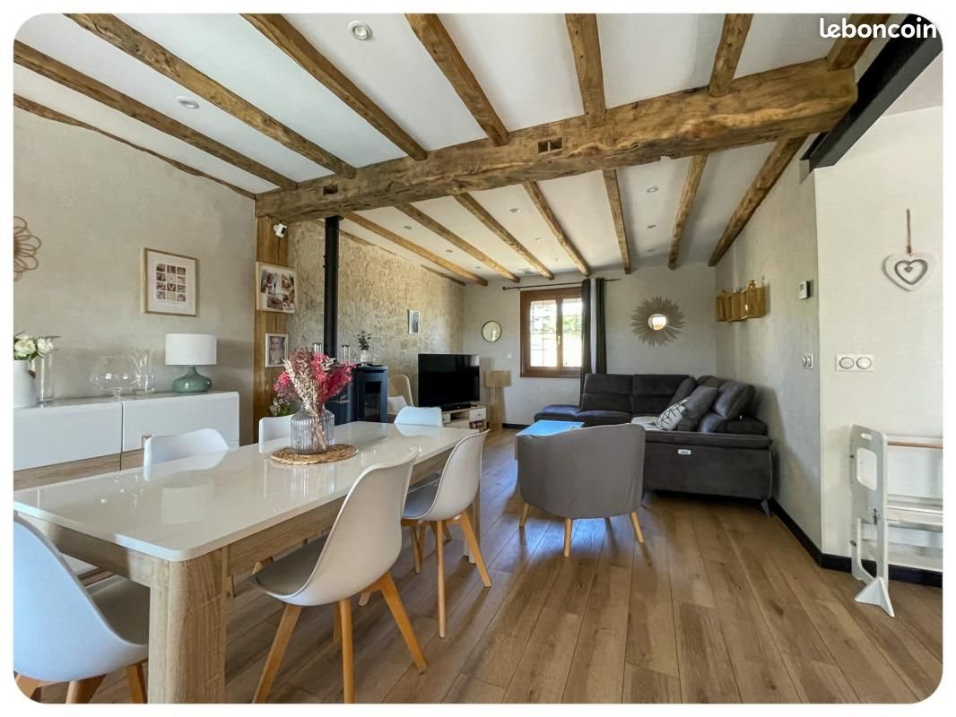 Maison à vendre, 110m², Mensignac