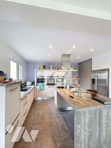 Maison à vendre, 165m², La Barre-de-Semilly
