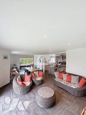Maison à vendre, 165m², La Barre-de-Semilly