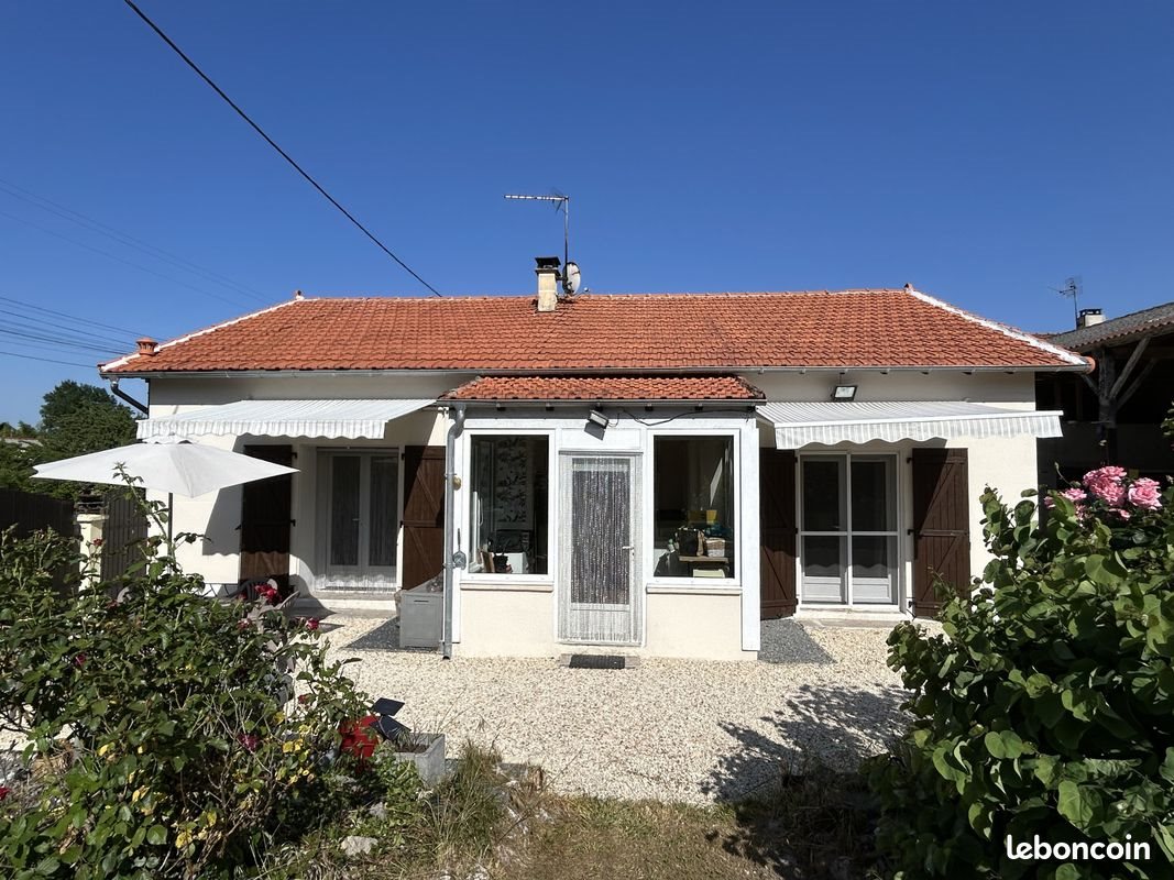 Maison à vendre, 86m², Charmé