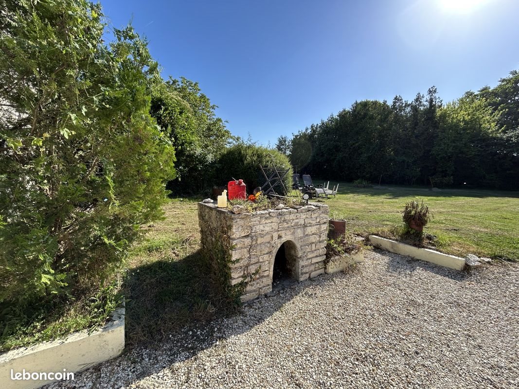 Maison à vendre, 86m², Charmé