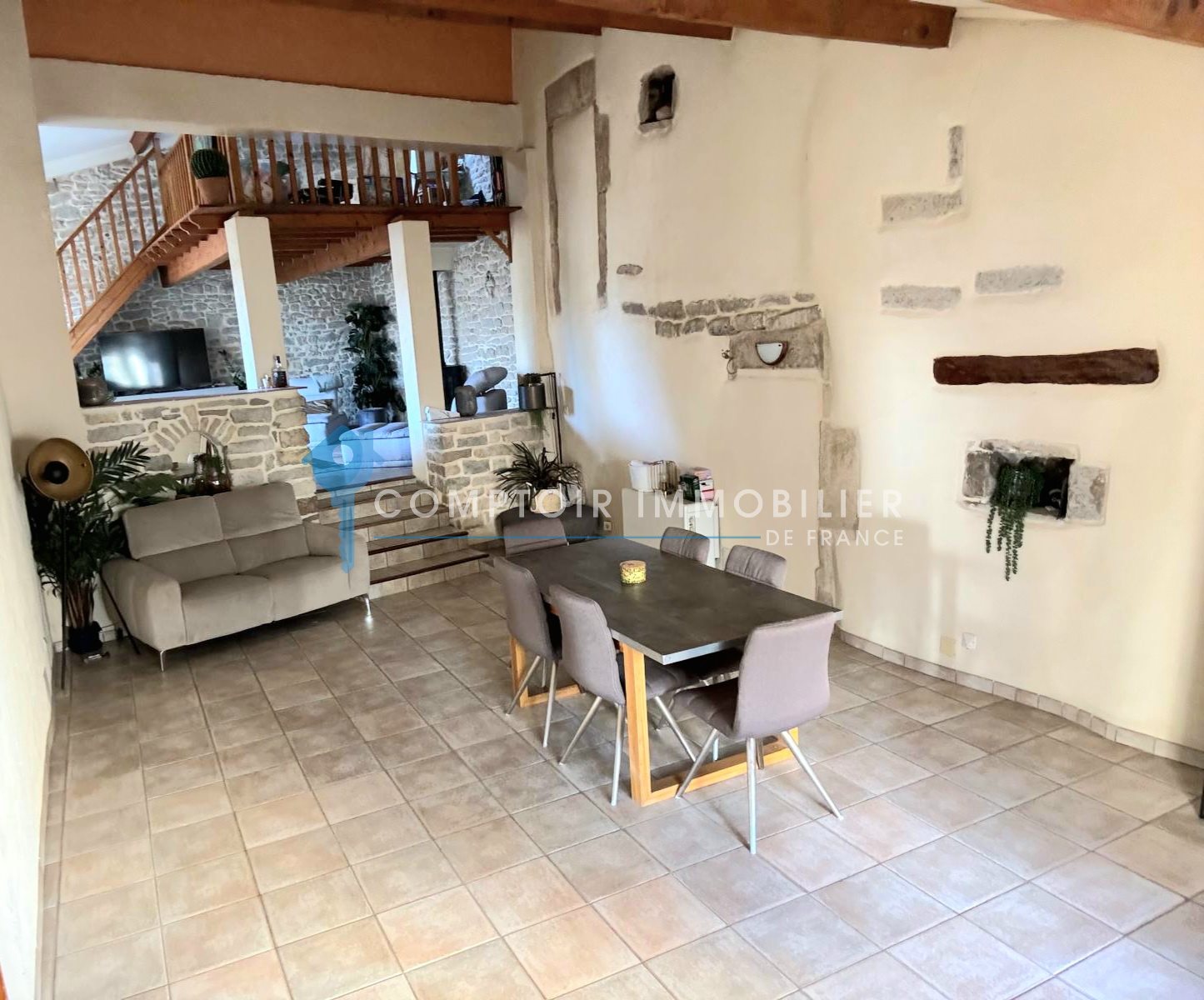Maison à vendre, 138m², Clarensac