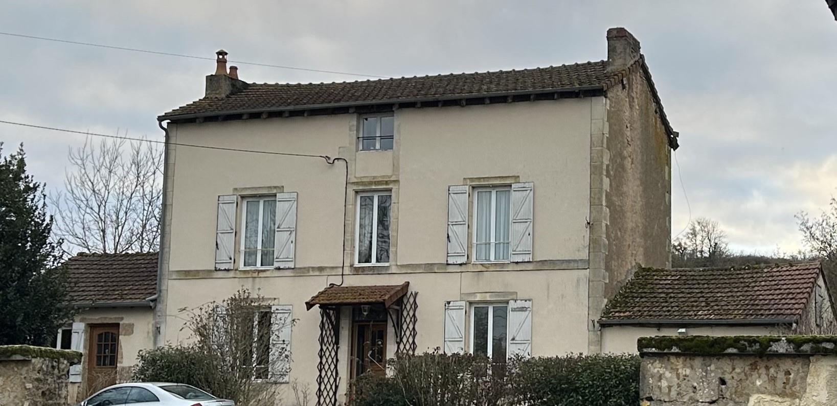 Maison à vendre, 183m², Varzy