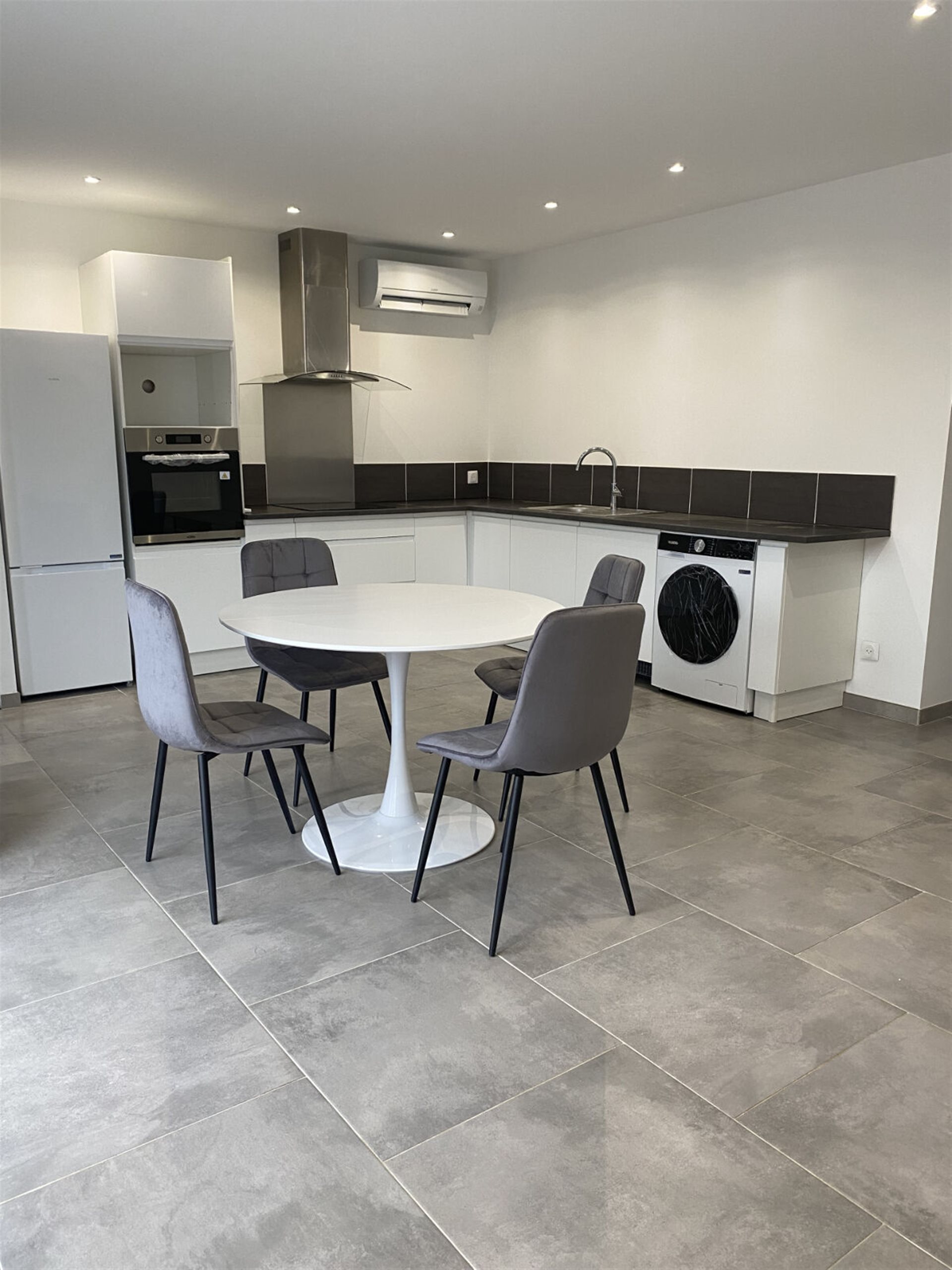 Appartement à louer, 60m², Miramas