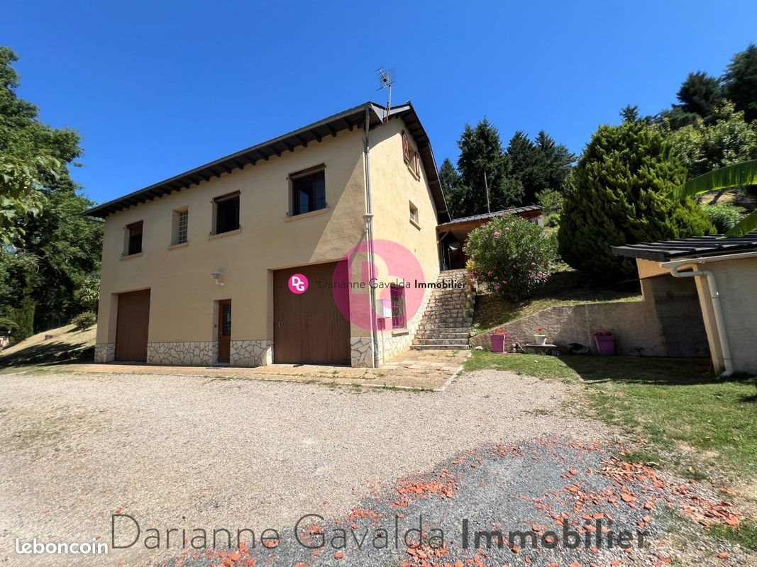 Maison à vendre, 220m², Firmi