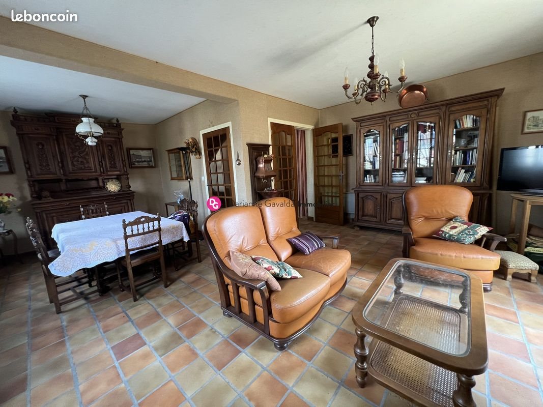 Maison à vendre, 138m², Livinhac-le-Haut