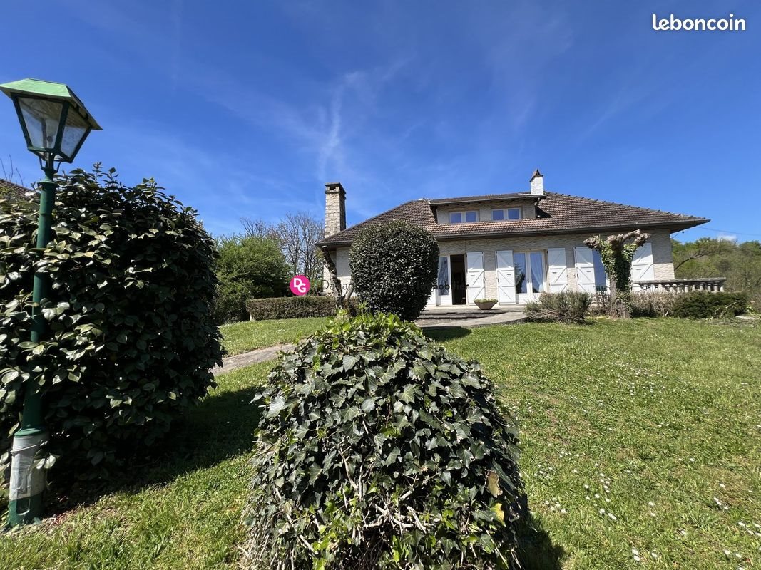 Maison à vendre, 128m², Firmi