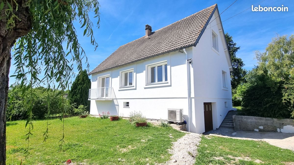 Maison à louer, 132m², Sergines