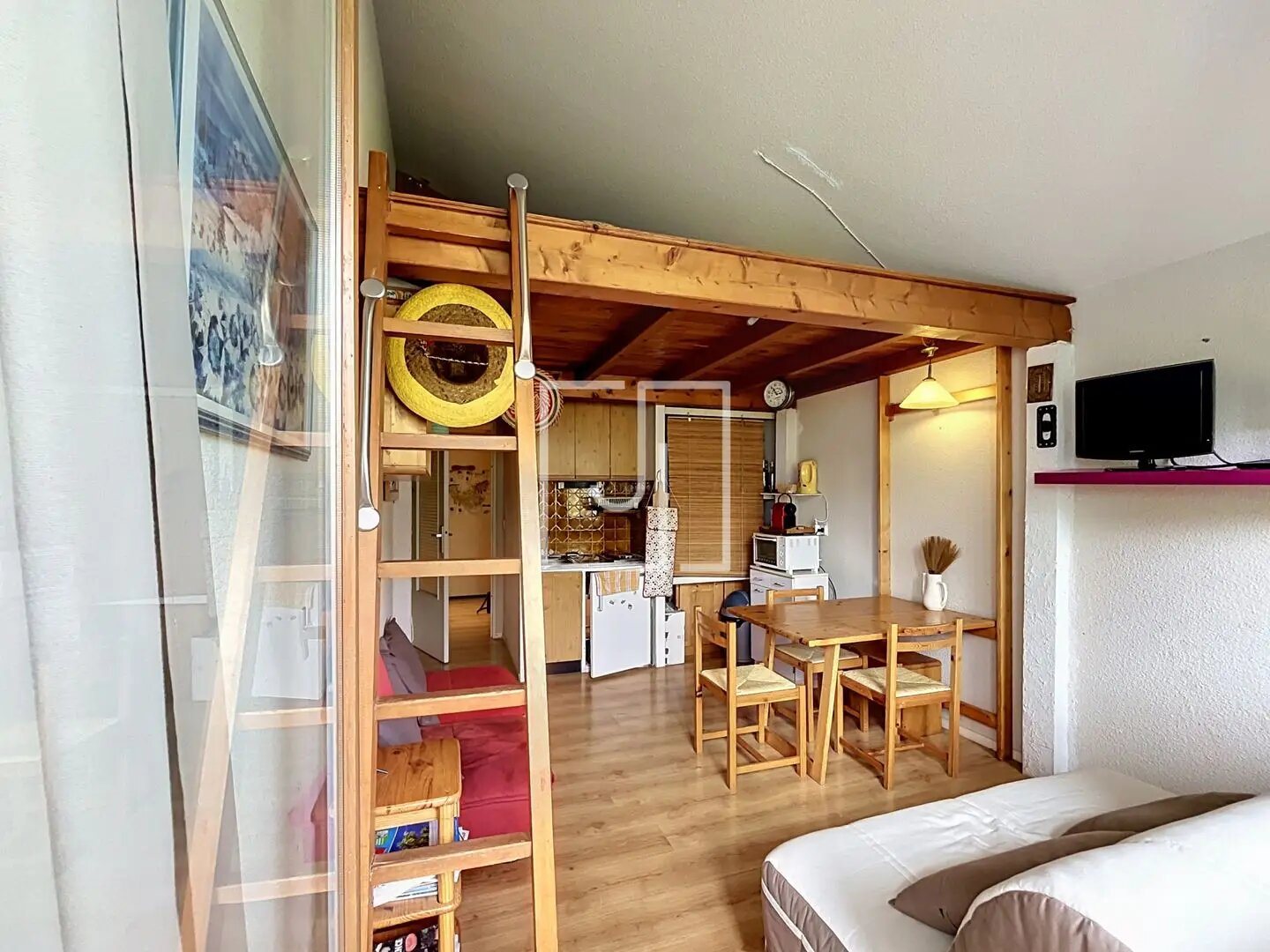 Appartement à vendre, 23m², Enchastrayes