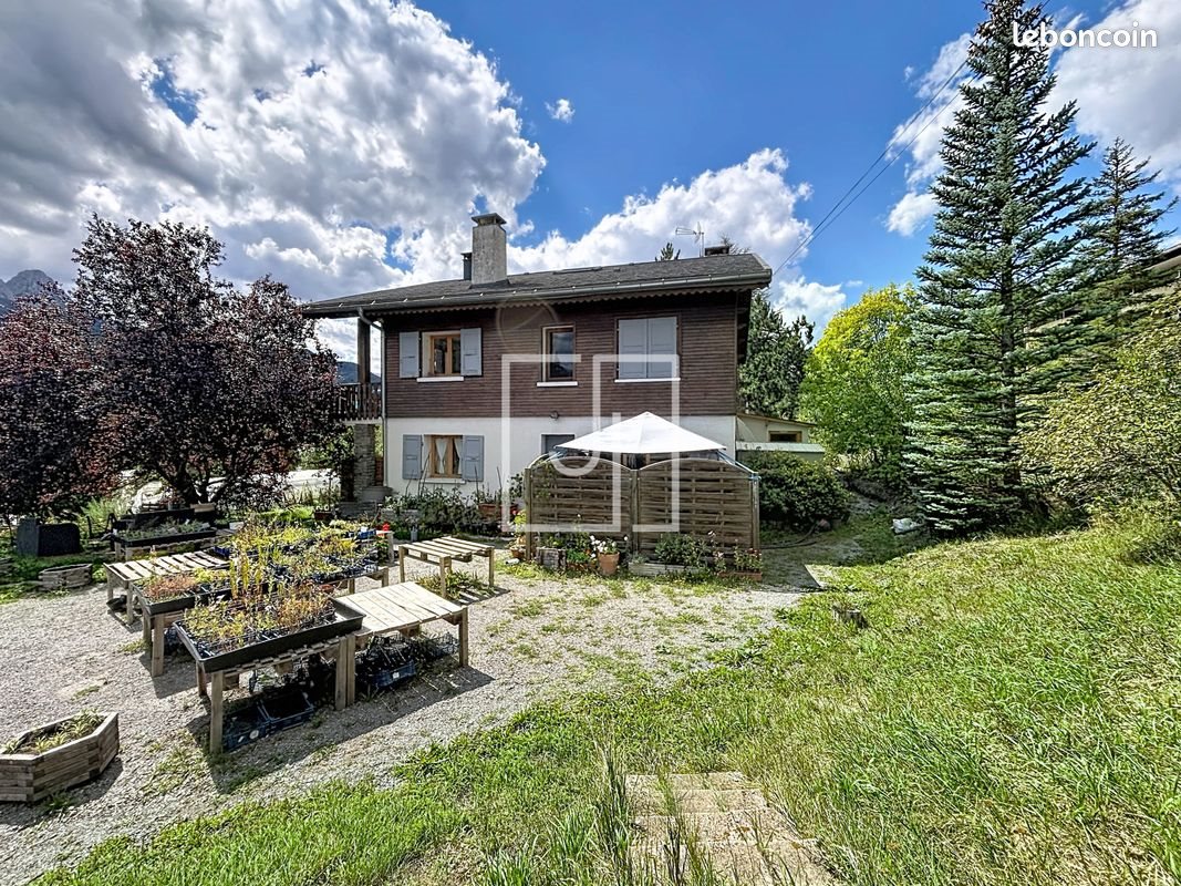 Maison à vendre, 179m², Barcelonnette