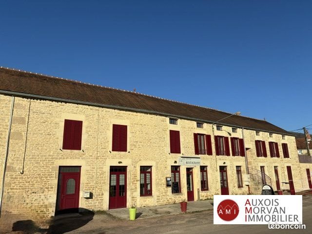 Maison à vendre, 509m², Montbard