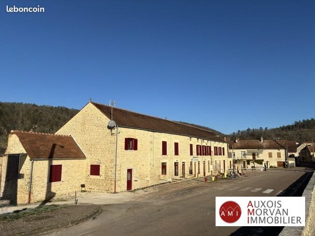 Maison à vendre, 509m², Montbard