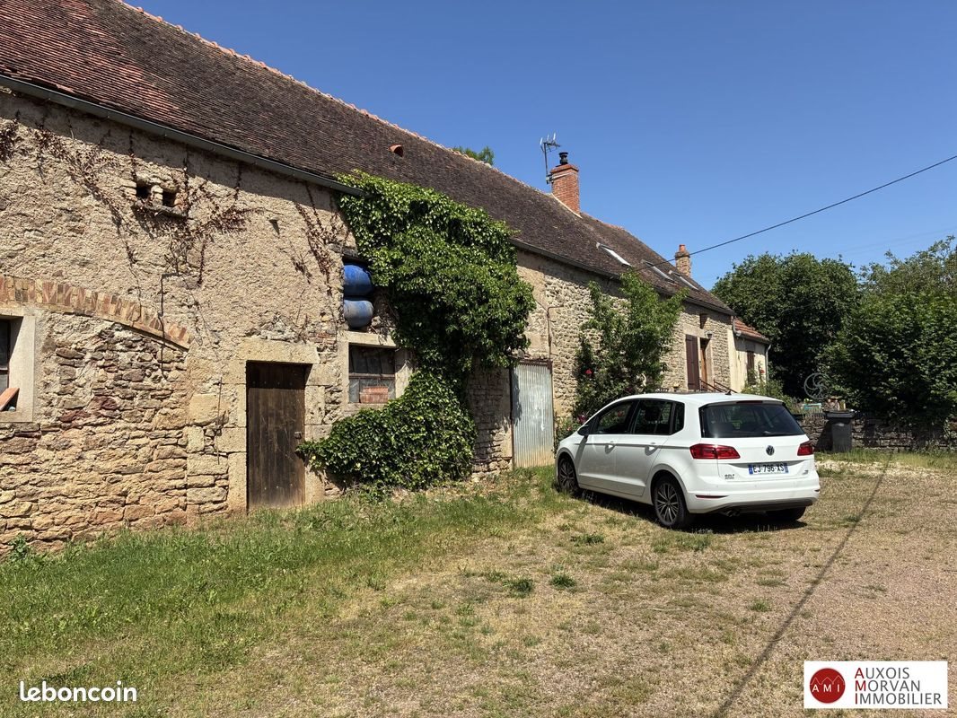 Maison à vendre, 117m², Semur-en-Auxois