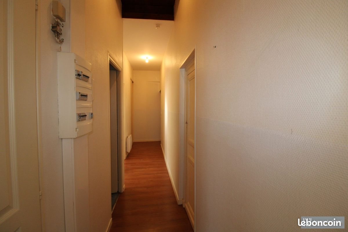 Appartement à louer, 53m², Pons