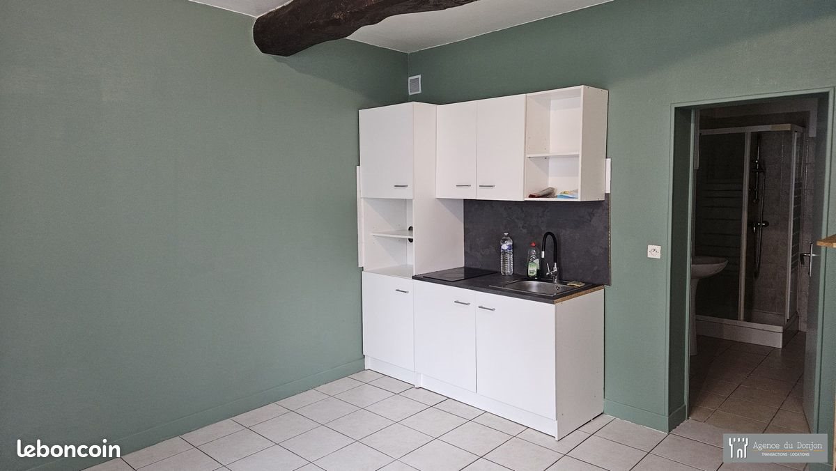 Appartement à louer, 19m², Pons