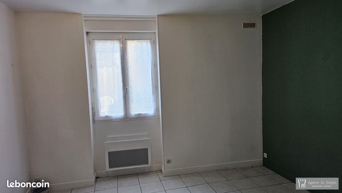 Appartement à louer, 19m², Pons