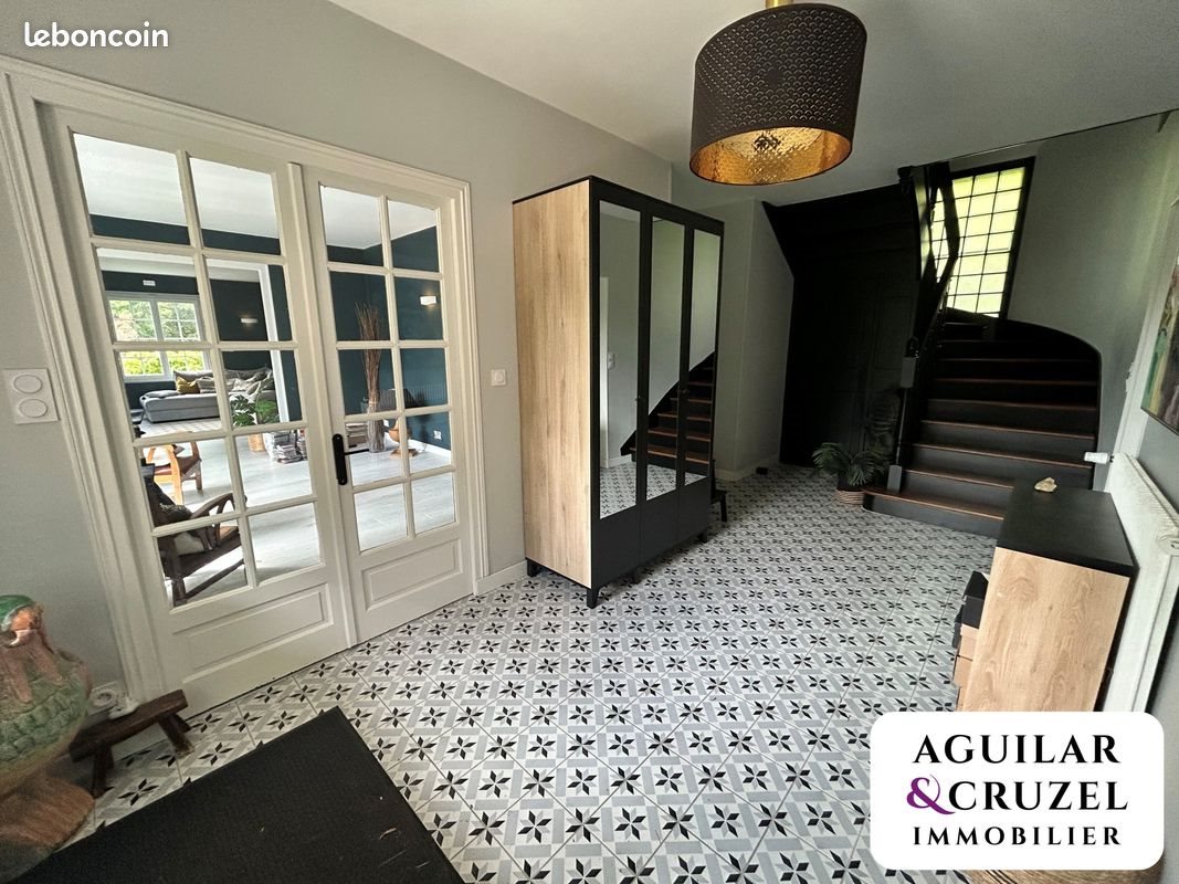 Maison à vendre, 203m², Bourges